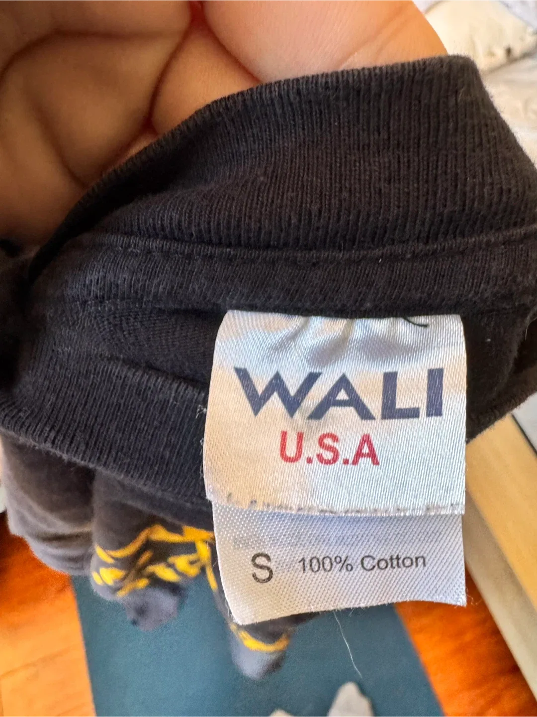 Youth Black T-Shirt with Yellow New York Print image indicator(2)