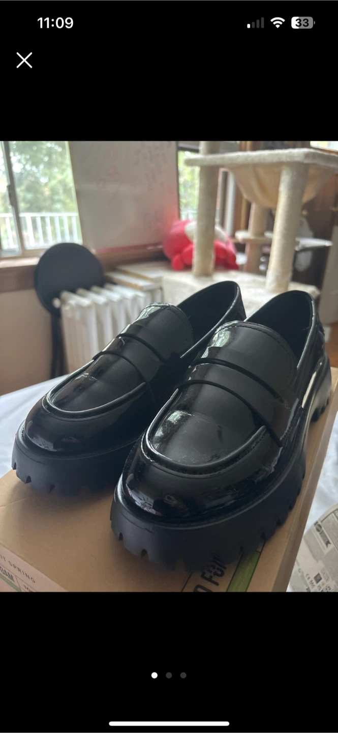 Shylo Black Patent Leather Loafers - Size 8 - photo 2