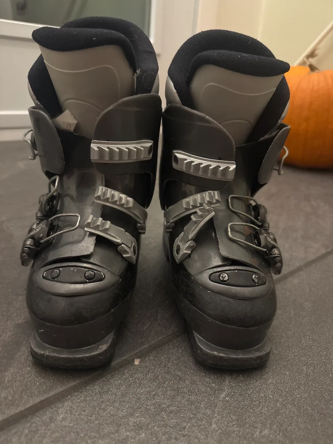 Rossignol Comp J3 Ski Boots - Size 23.5 image indicator(2)