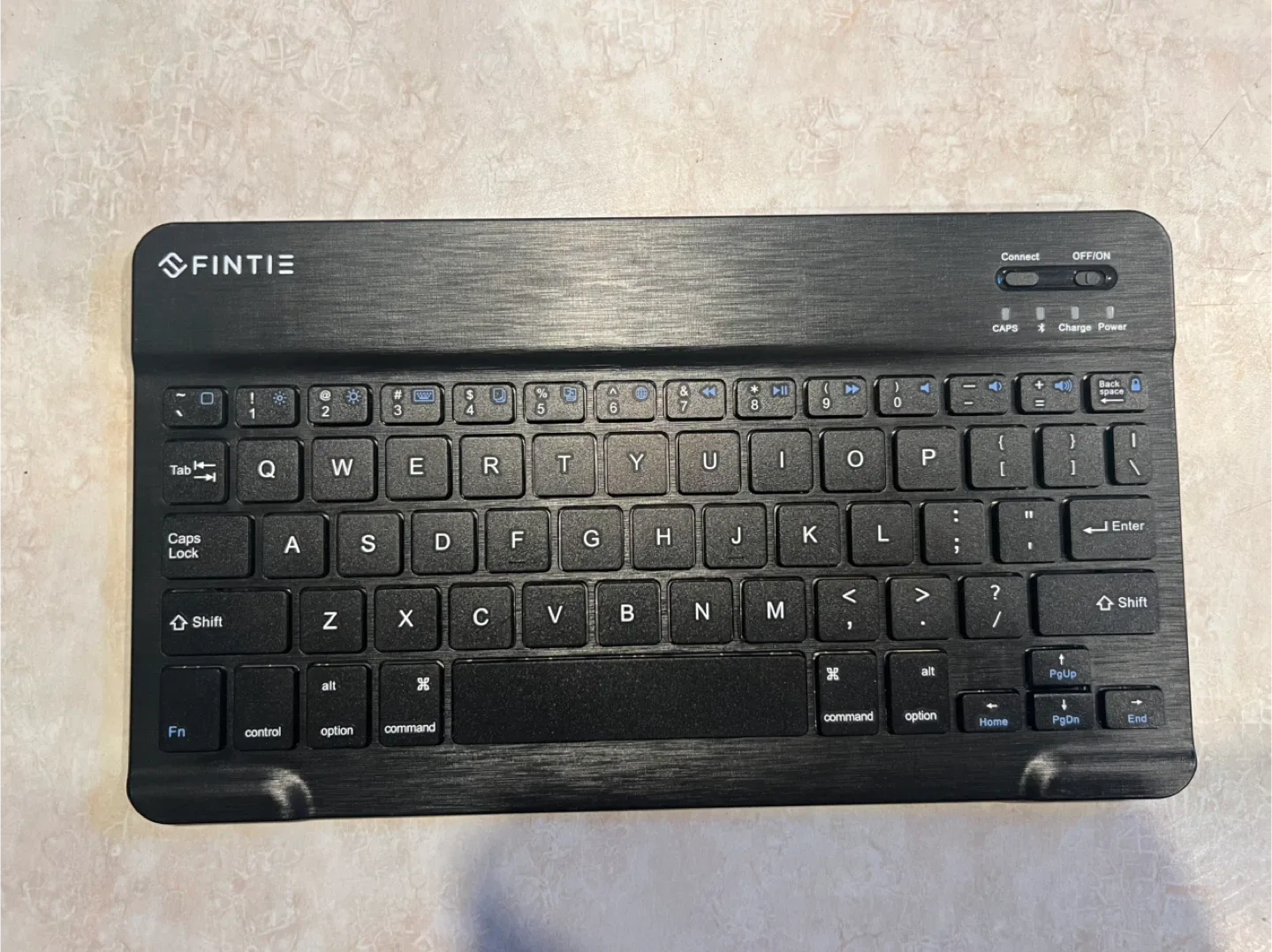 Fintie Bluetooth Keyboard - Black thumbnail