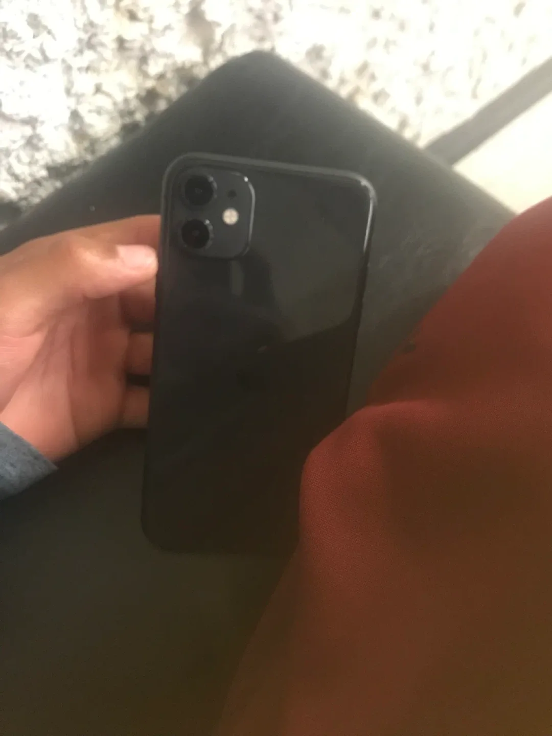 Apple iPhone 11 - Black image indicator(2)