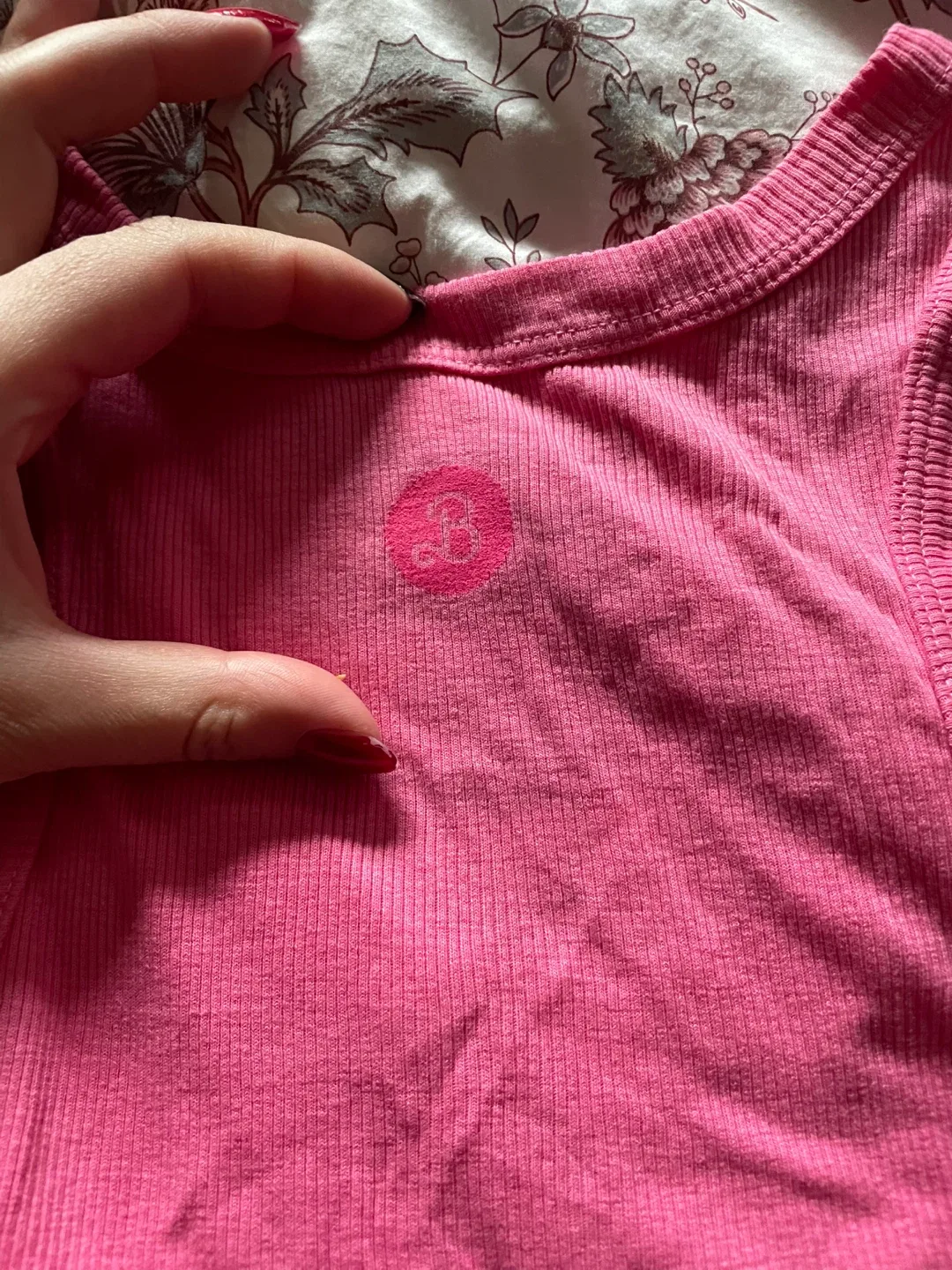 Billie Eilish Barbie Pink Tank Top - Size L image indicator(4)