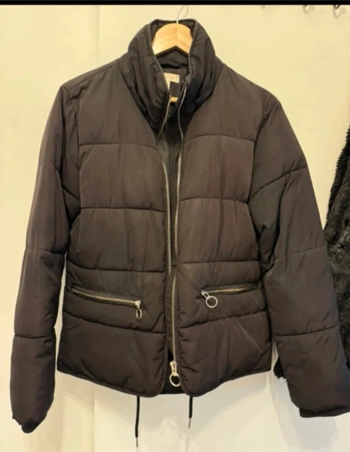 Women’s Jackets (6 items) - photo 2