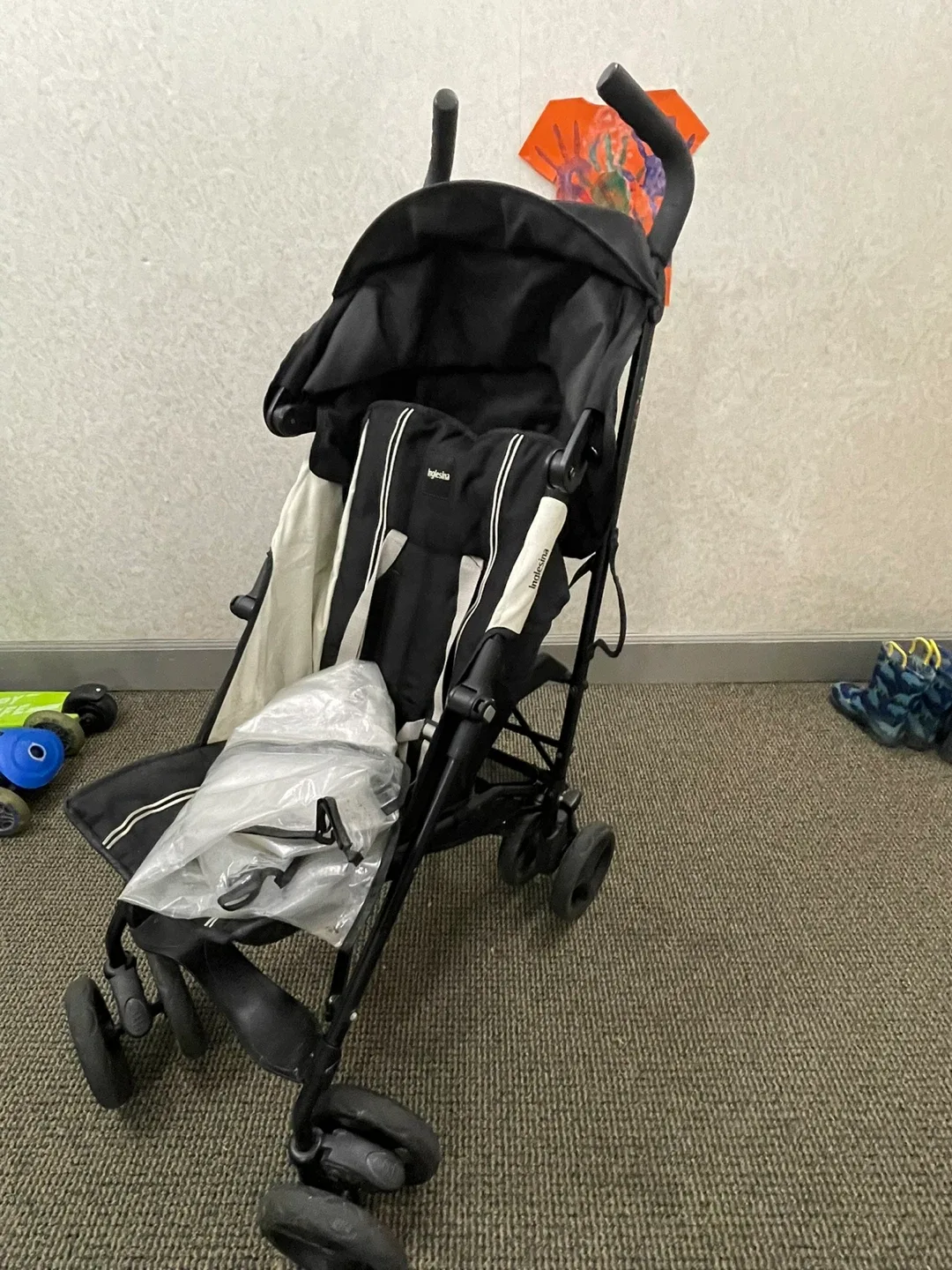 Inglesina Black Stroller image indicator(2)