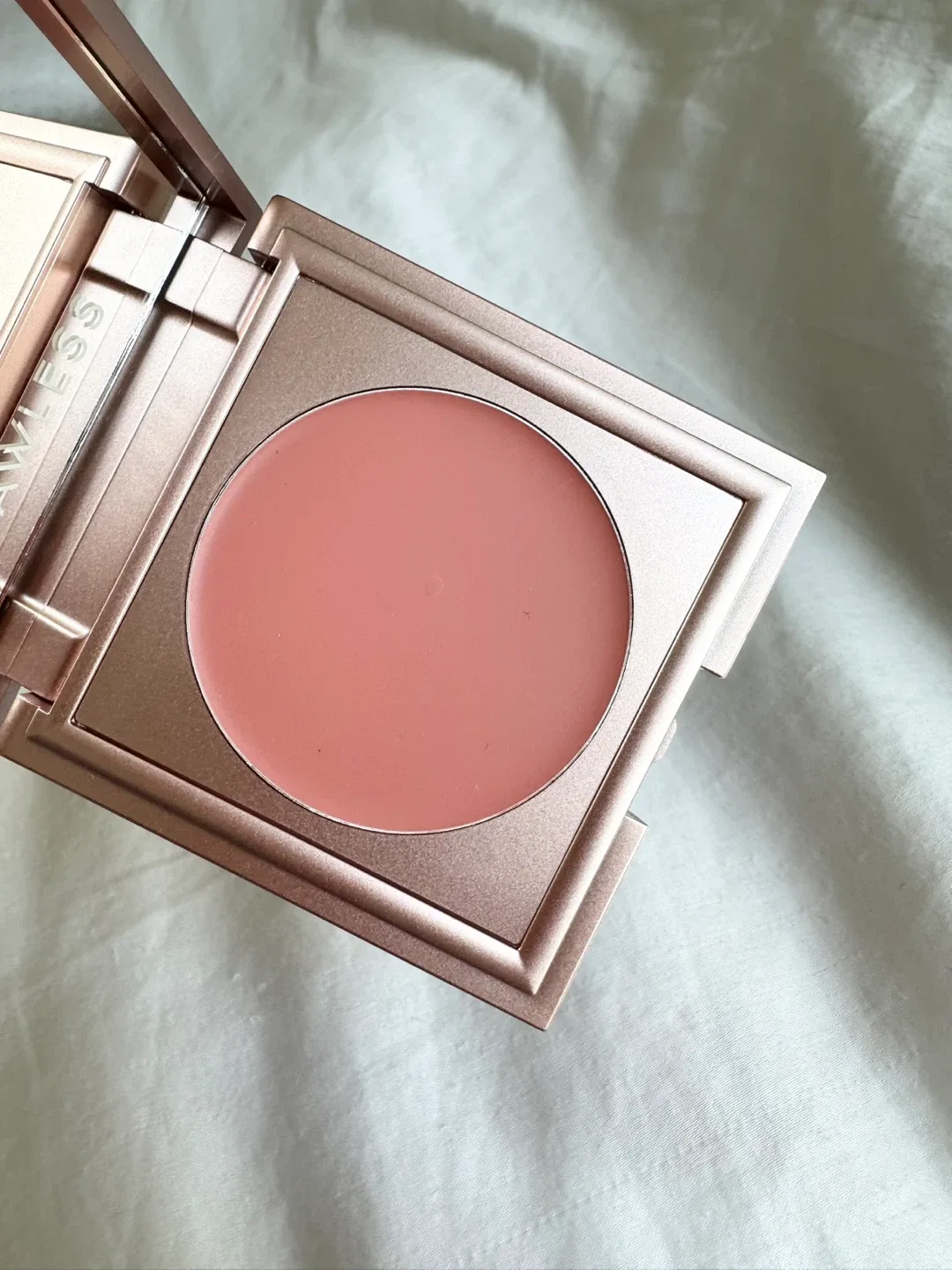 New Lawless Soft-Blur Cream Blush - Angel thumbnail