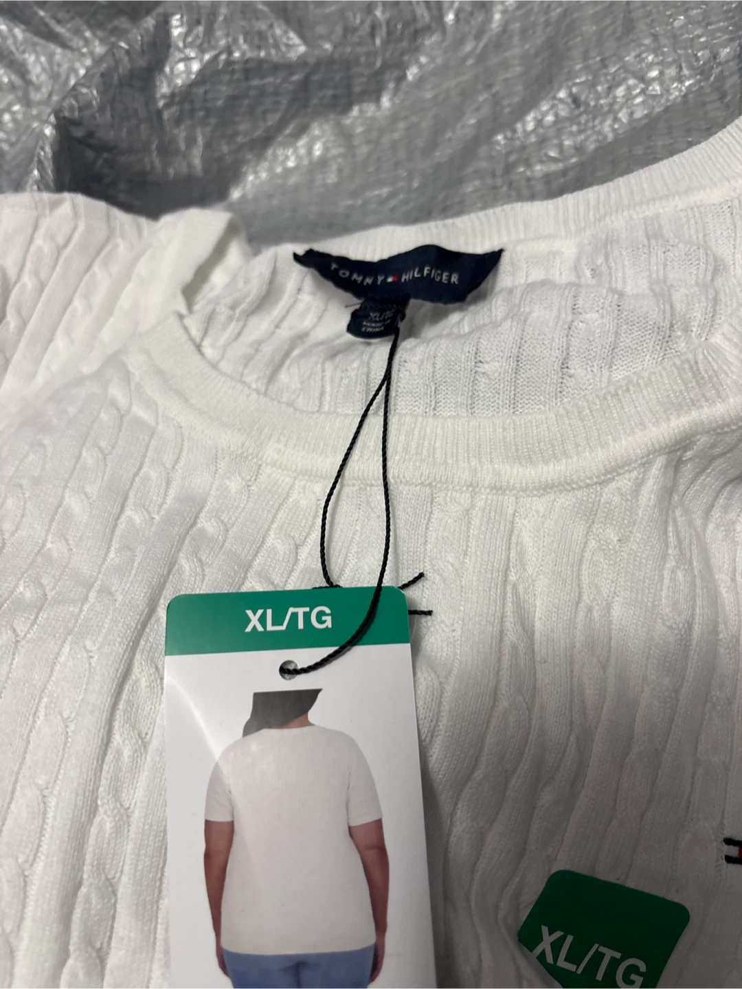 New Tommy Hilfiger White Top - Size XL - photo 3