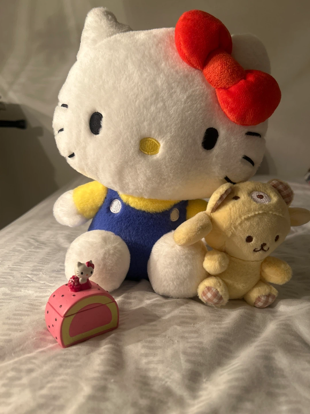 Hello Kitty Plush and Accessories