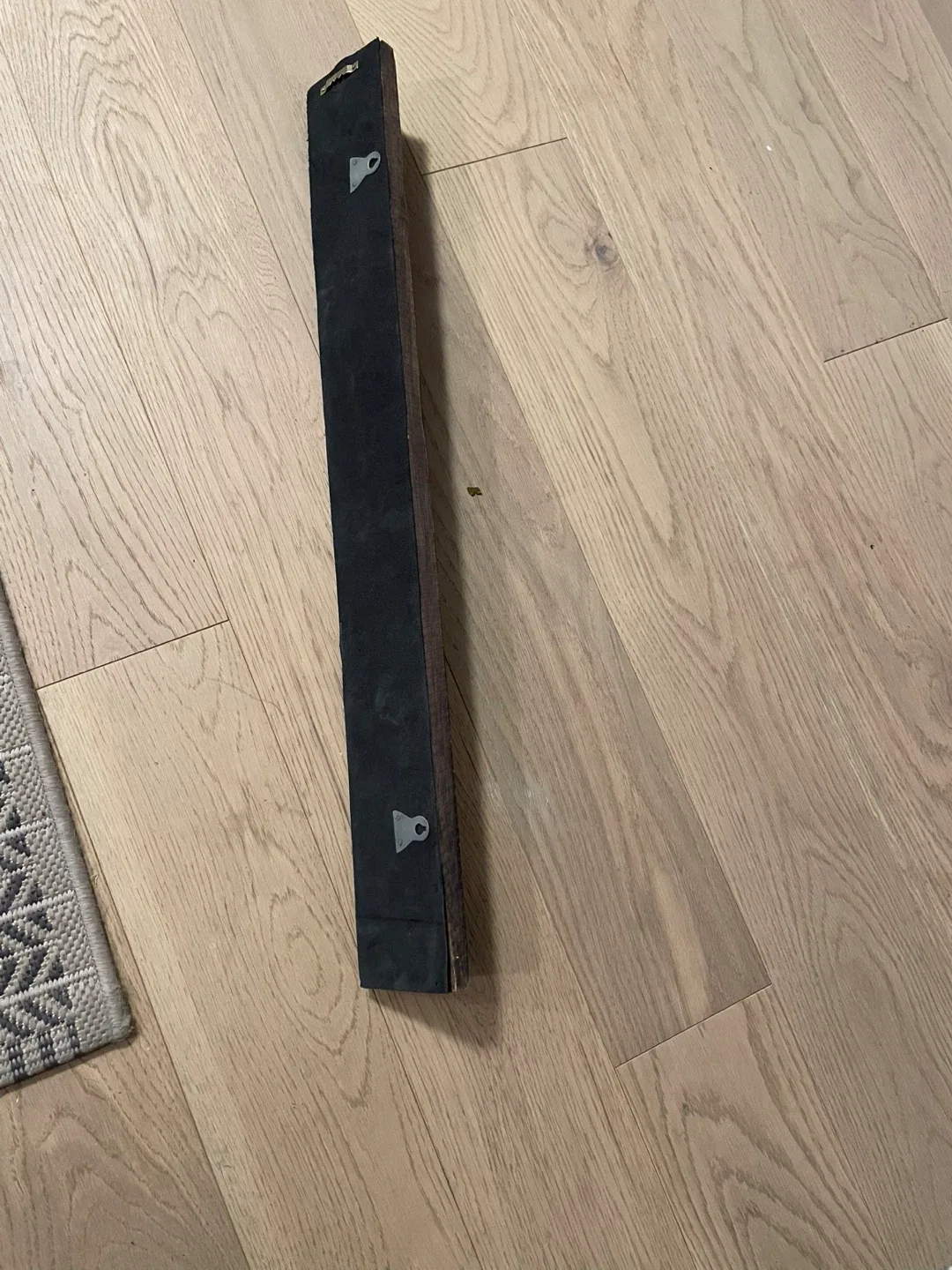 Wall Mounted Coat Rack with Flower Knobs image indicator(2)