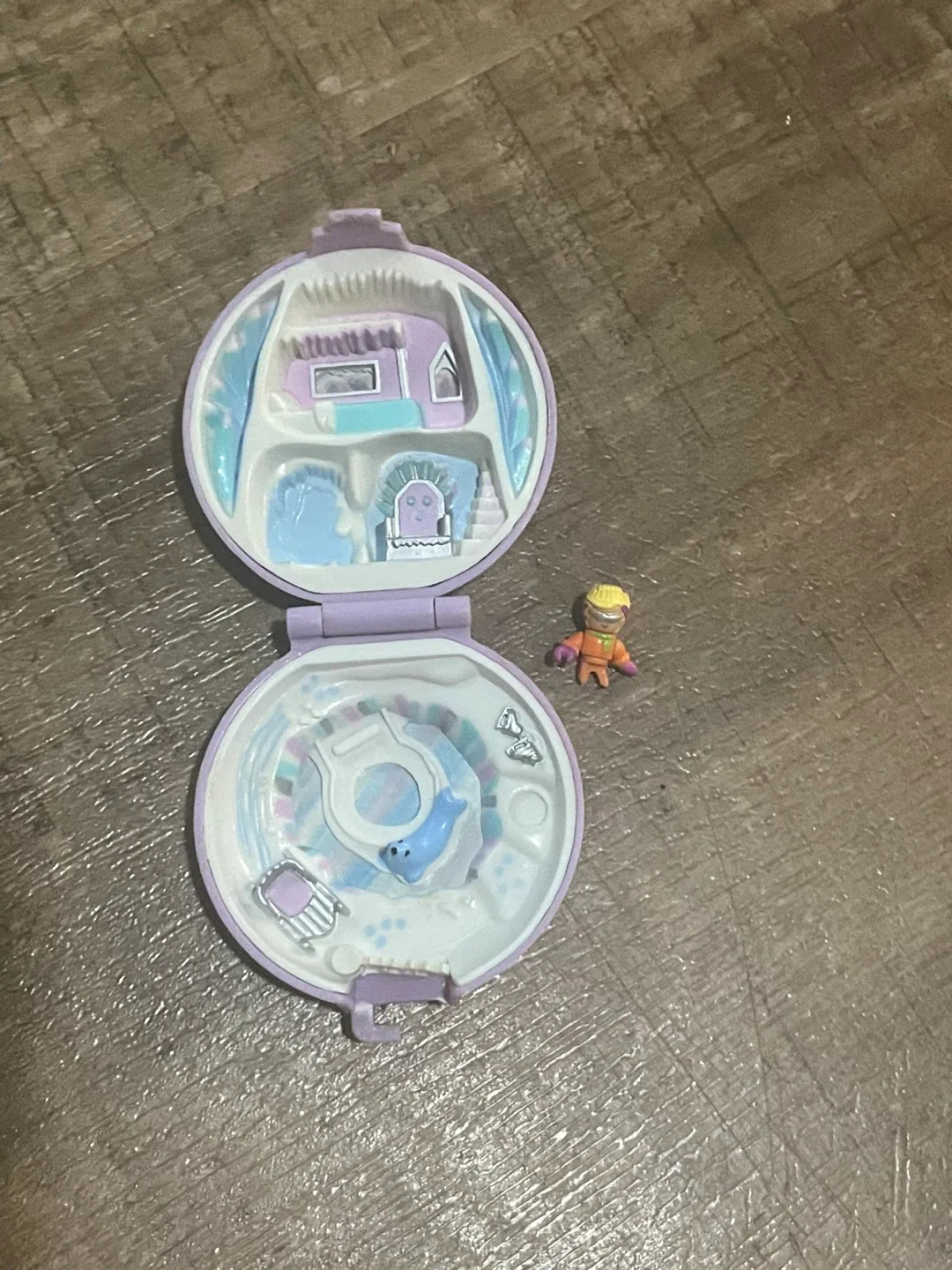 Polly Pocket 1992 Vintage Jeweled Ice Kingdom image indicator(2)