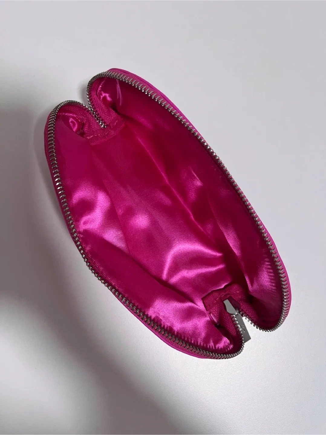 IT Cosmetics Pink Makeup Bag image indicator(2)