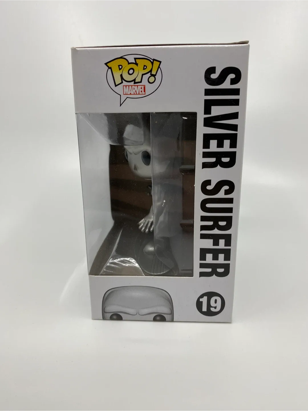 Funko Pop Marvel Silver Surfer #19 image indicator(2)