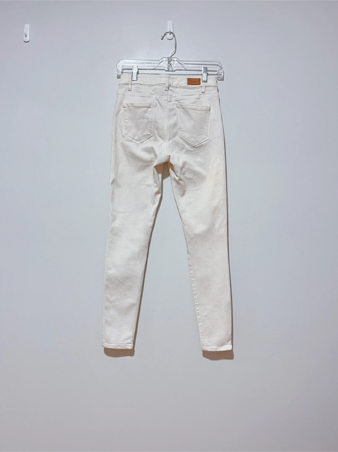 Women’s NAF NAF Paris White Jeans - Size 4 - photo 2