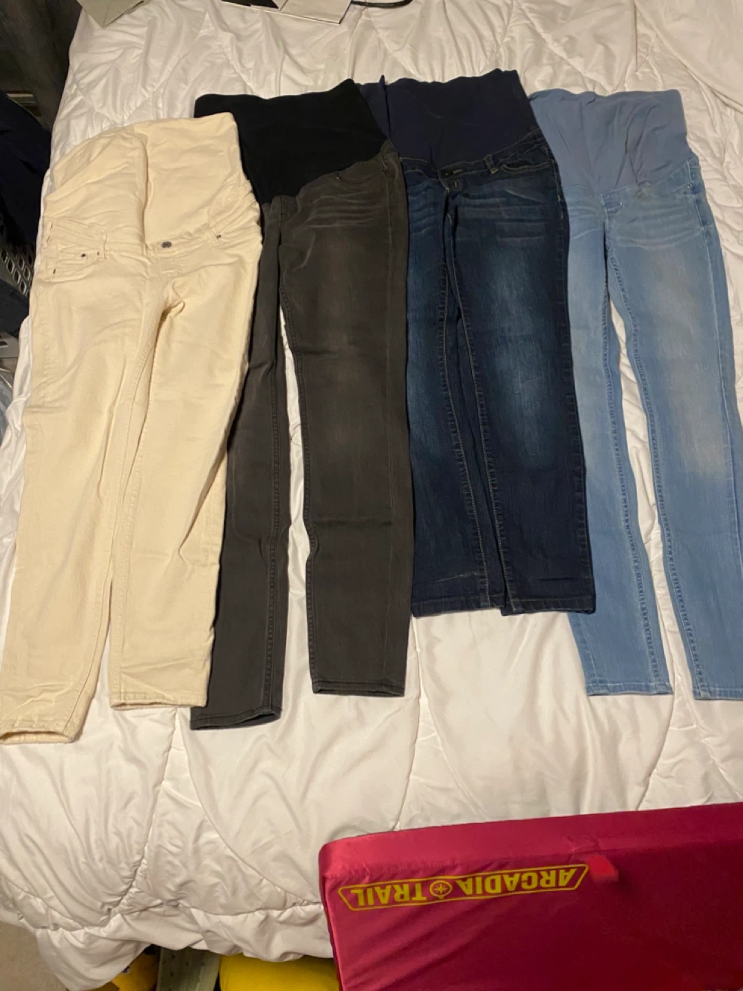 Maternity Jeans Bundle - Thyme & Gap (Size S)