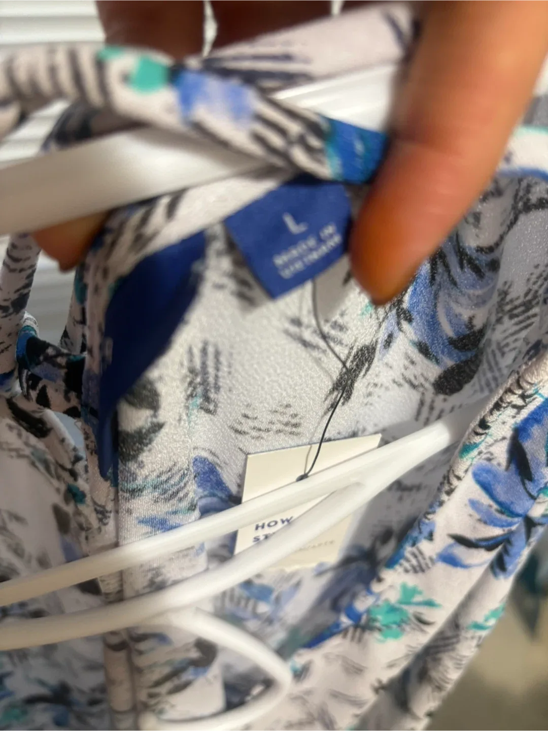 Size L dress image indicator(3)