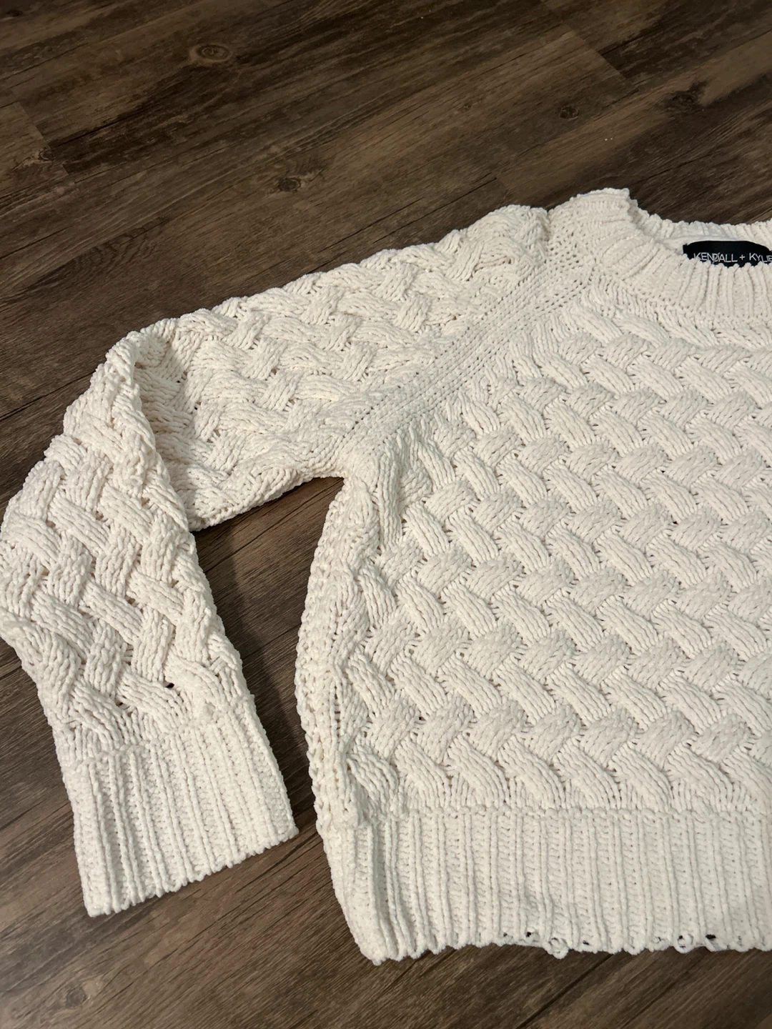 Kendall + Kylie Cream Knit Sweater - photo 3
