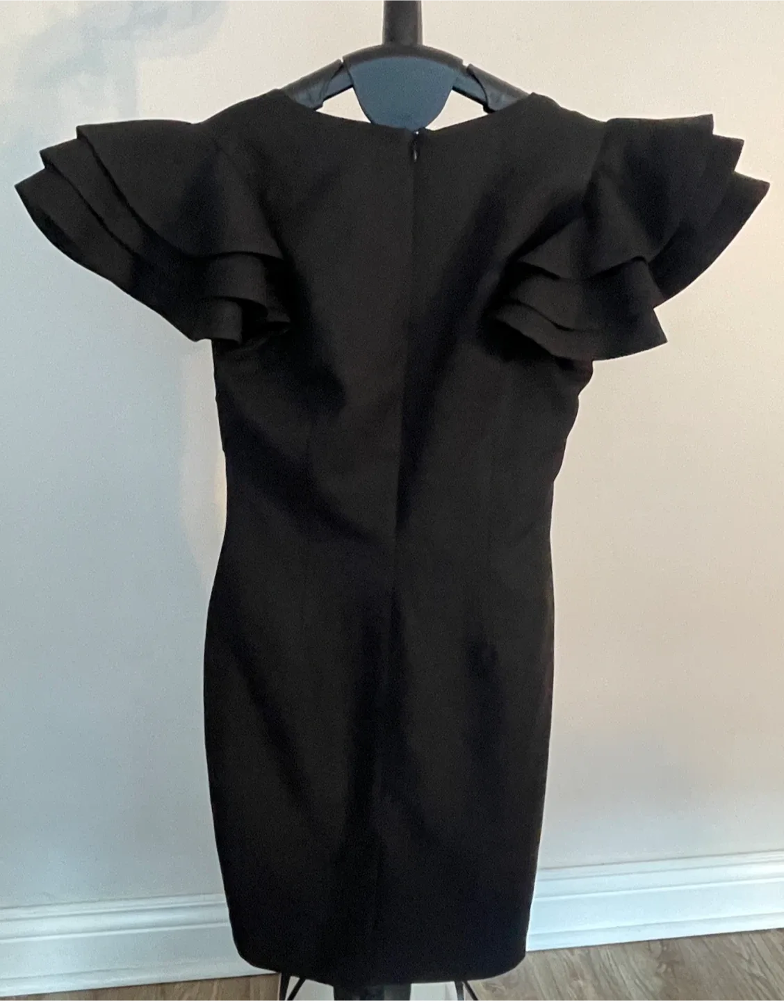 Dana-Maxx Black Ruffle Sleeve Bodycon Mini Dress size 4 image indicator(3)