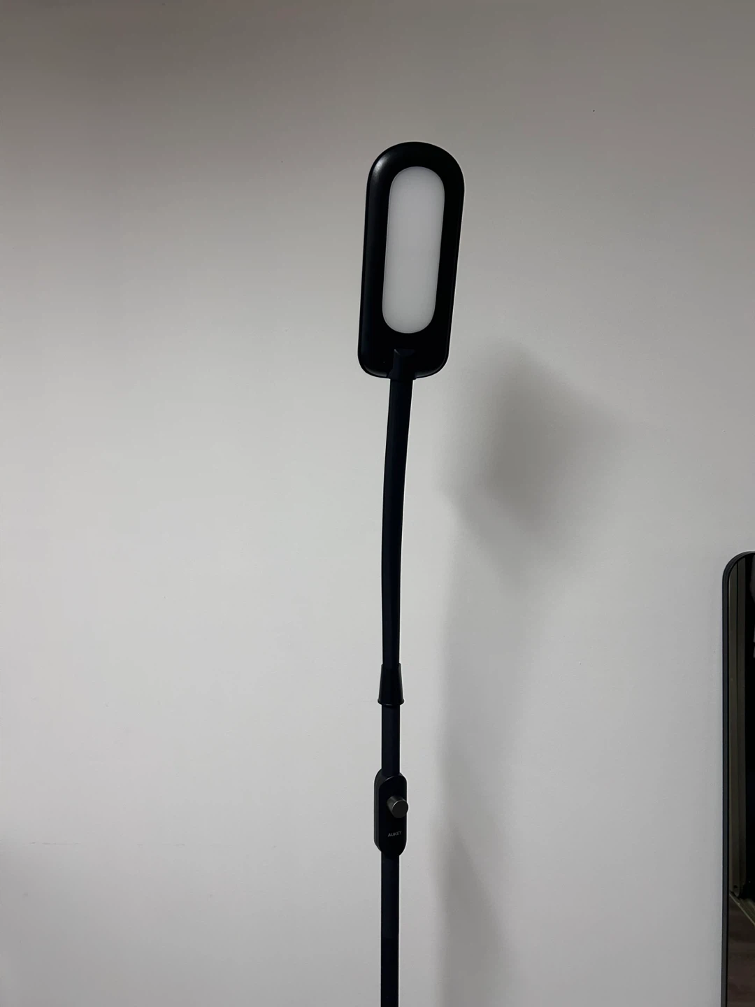 Aukey LED Floor Lamp - Black - photo 4