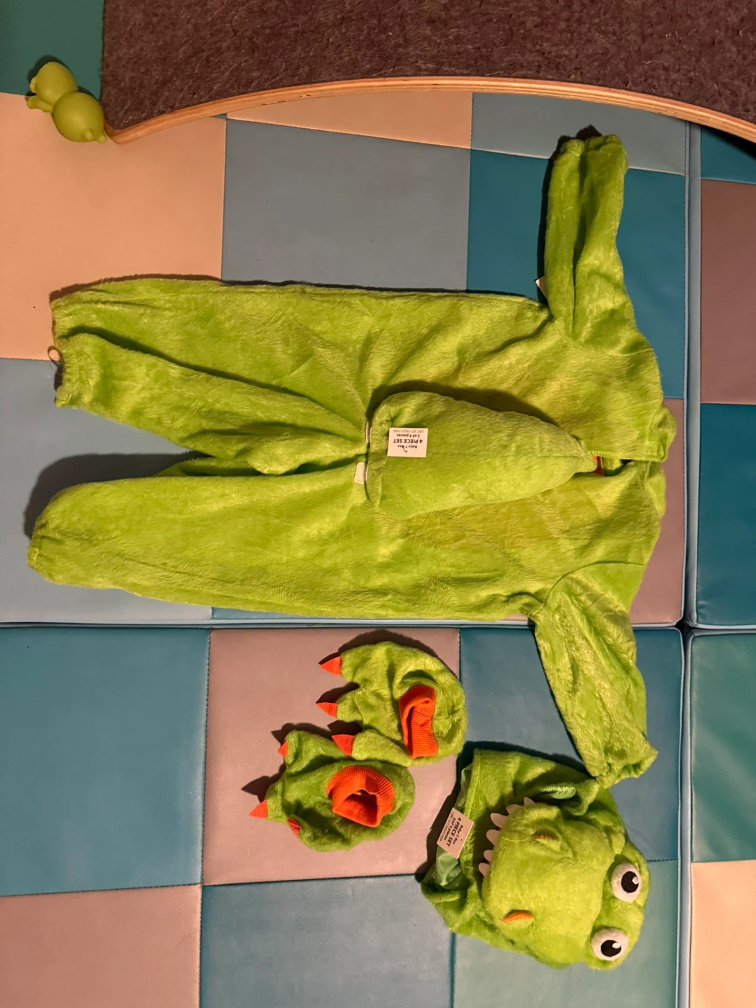 Trex costume - photo 2