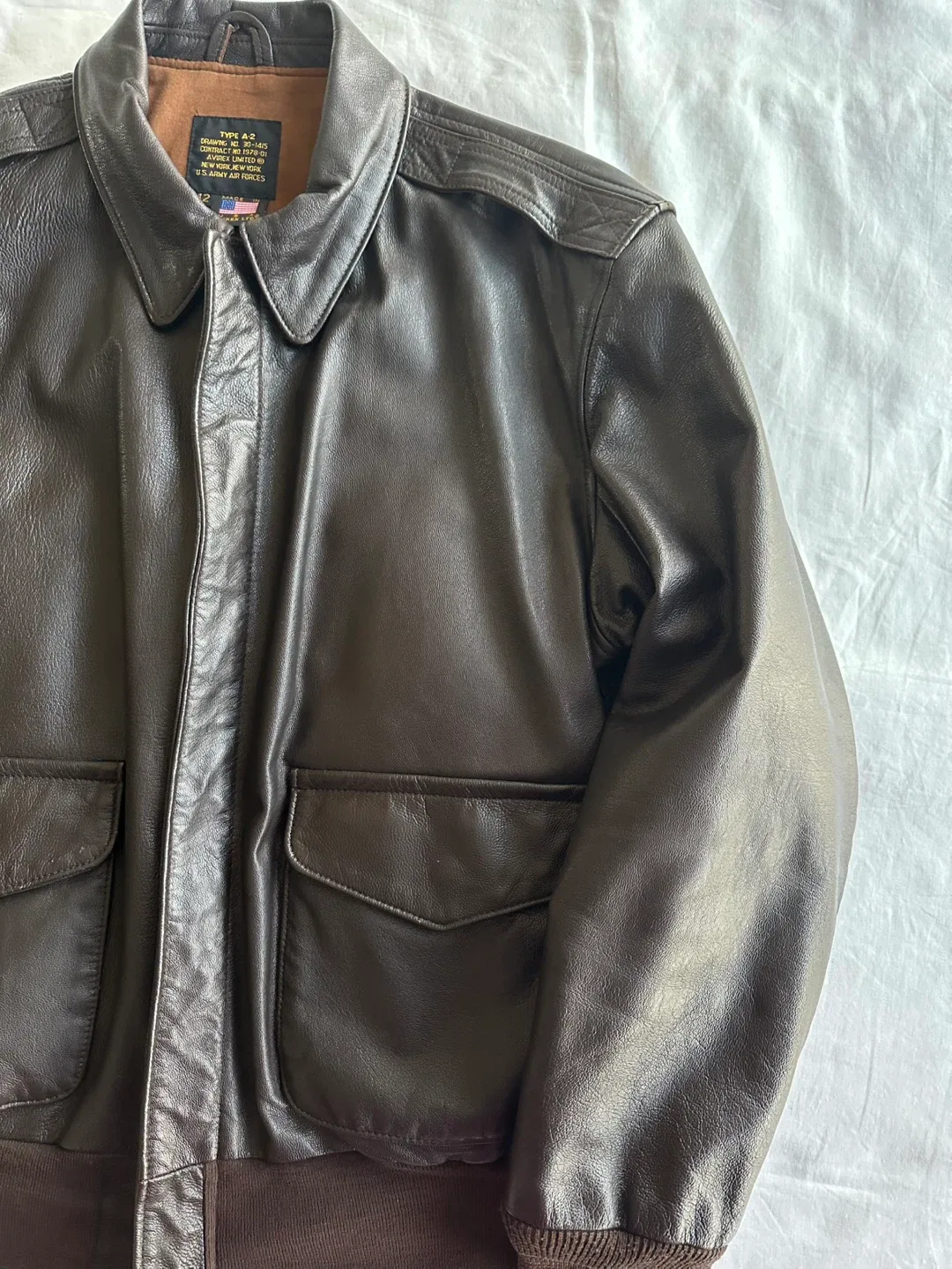 Avirex Type A-2 Leather Bomber Jacket Size 42 image indicator(2)
