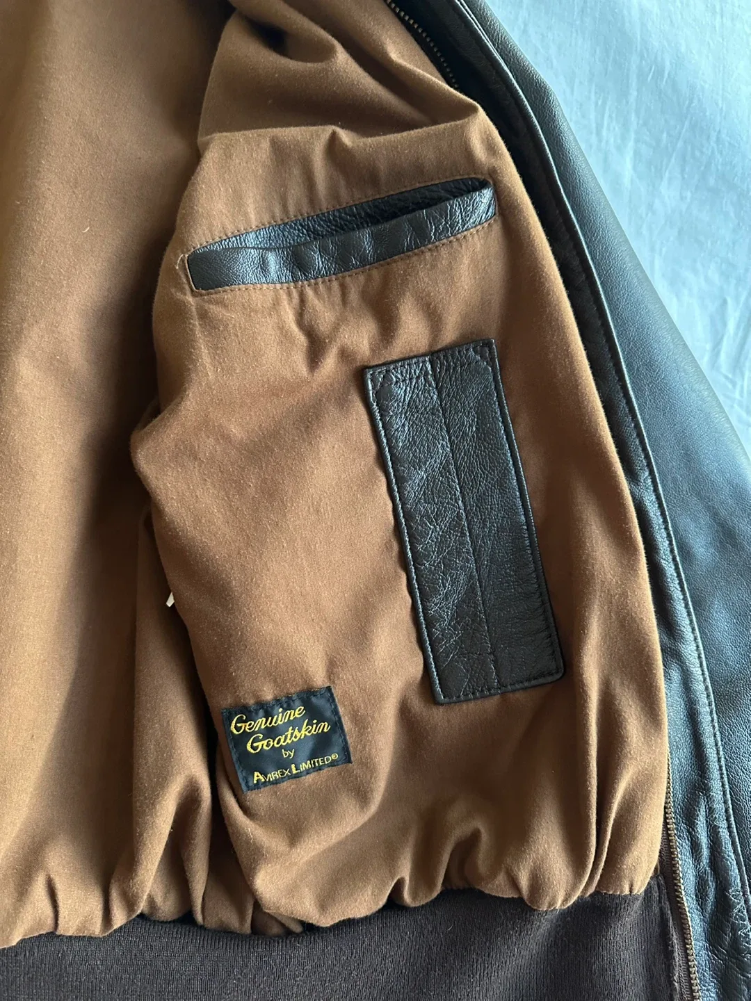 Avirex Type A-2 Leather Bomber Jacket Size 42 image indicator(8)