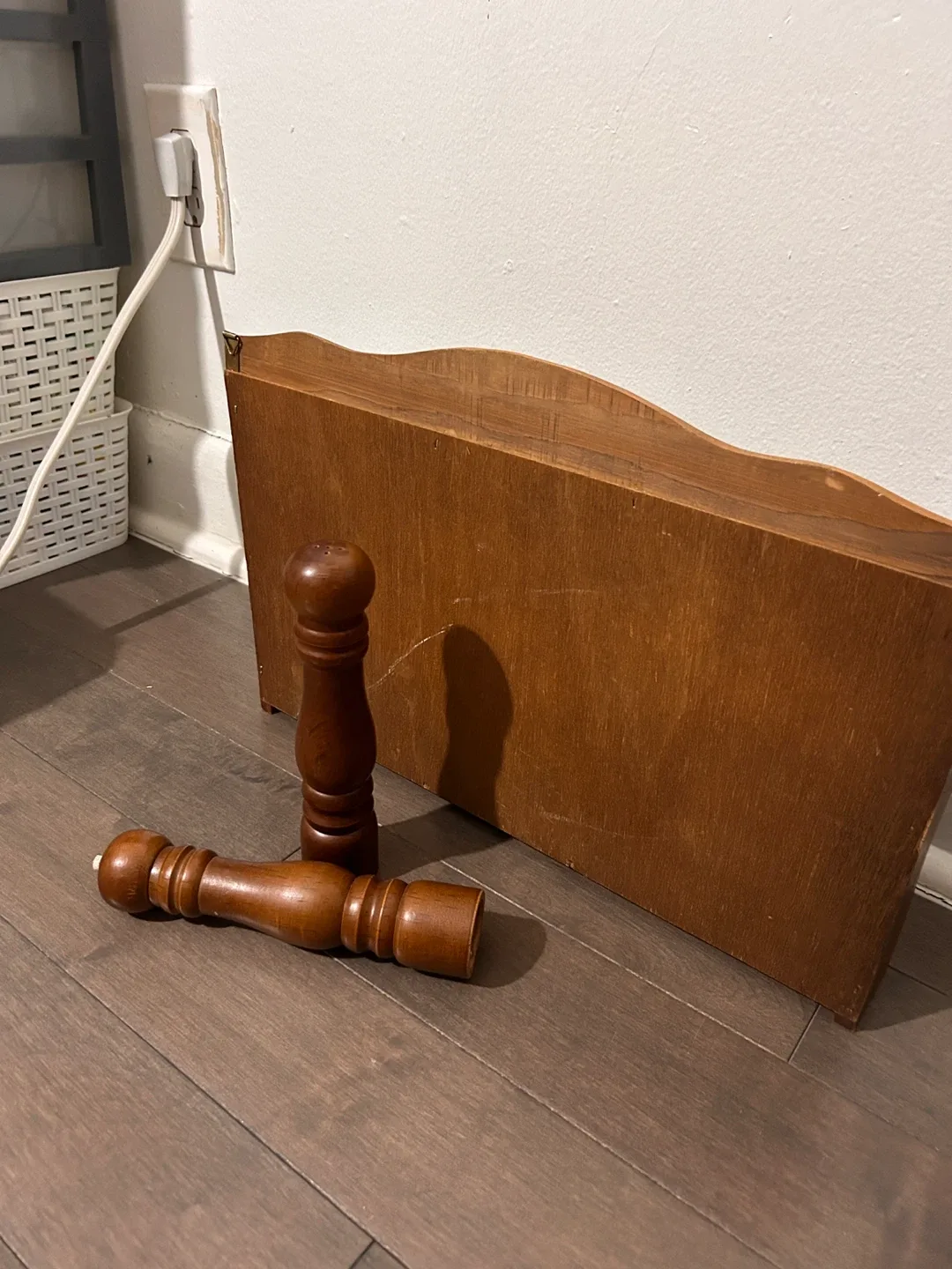 Vintage Wooden Spice Rack with Salt & Pepper Shakers image indicator(3)