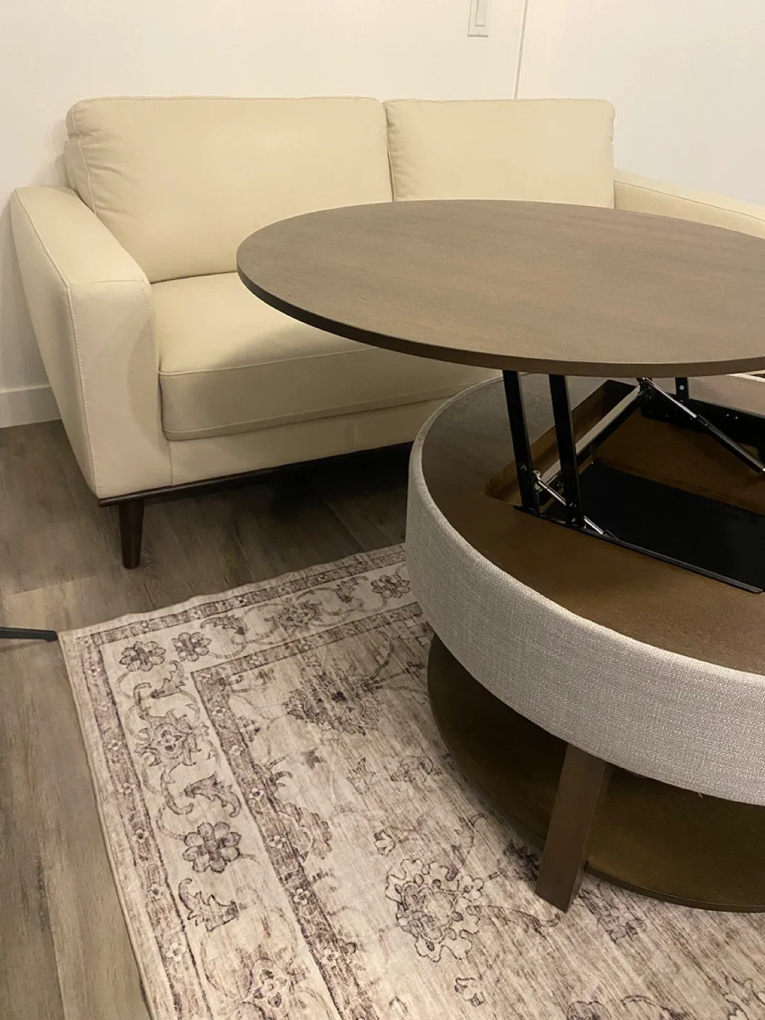 Round Lift Top Coffee Table With Storage&Shelf image indicator(2)