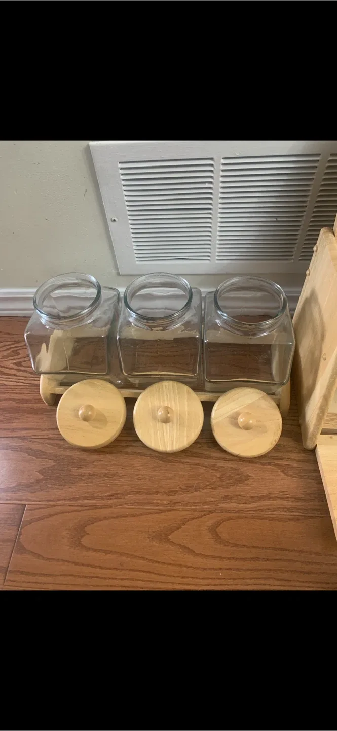 7 Piece Items - Kitchen Set image indicator(8)