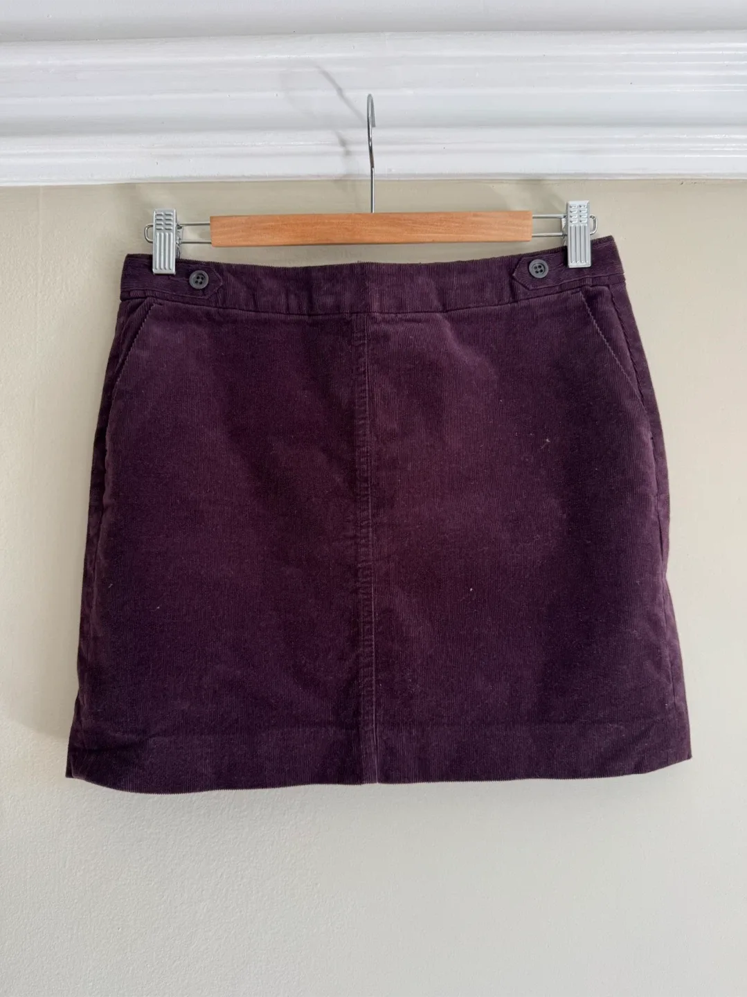 BANANA REPUBLIC Corduroy mini skirt (winter) thumbnail