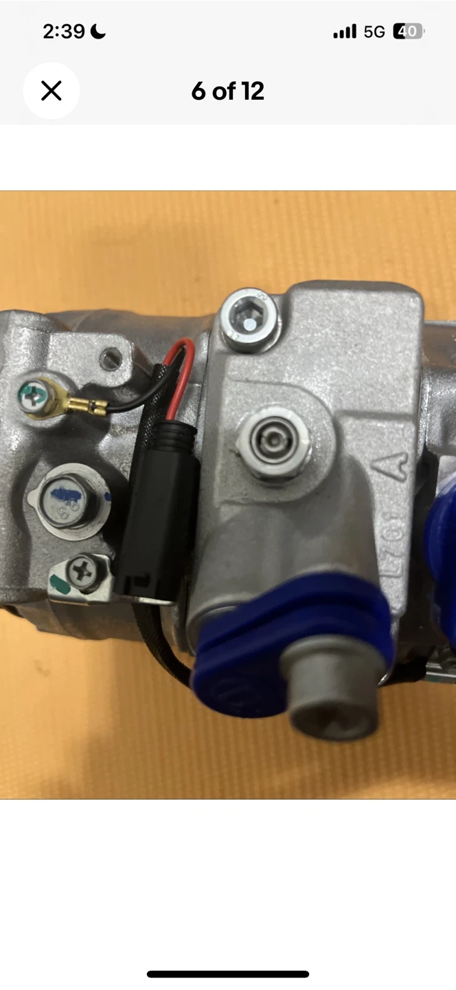 Auto AC Compressor - photo 4