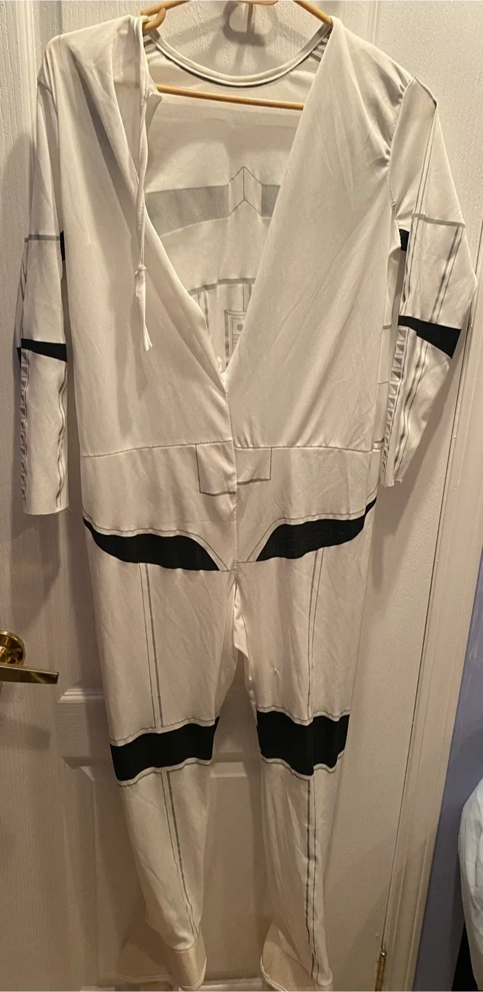 Star Wars Stormtrooper Onesie Costume. 8 to 10 years old image indicator(2)