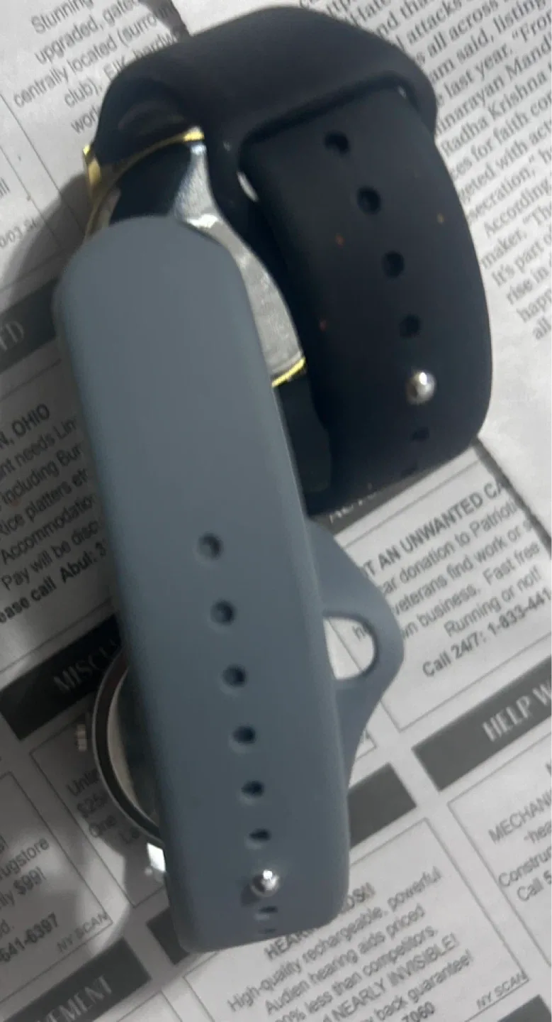 Two Fashion Watches - Gold and Silver image indicator(3)