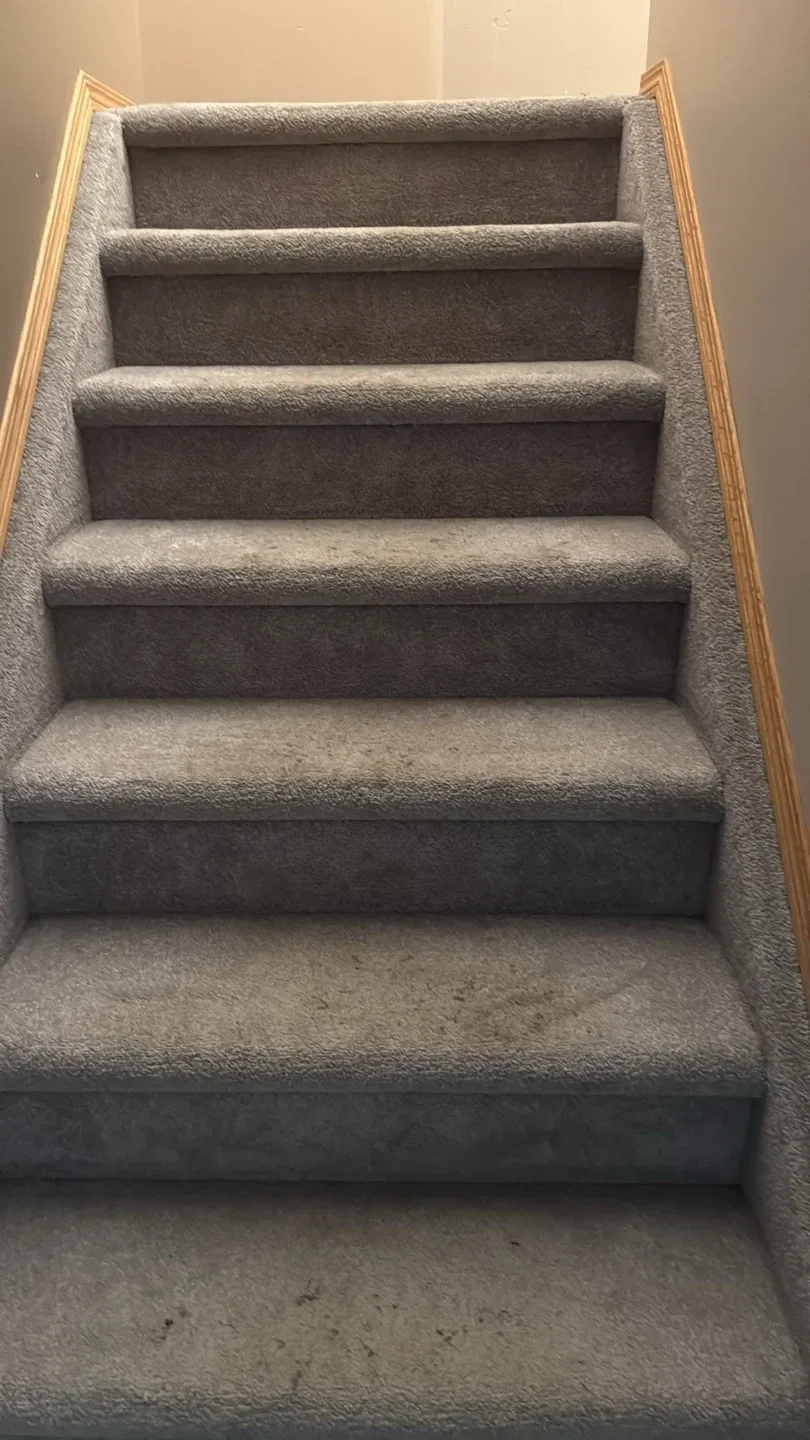 Town house for rent garage parking image indicator(6)