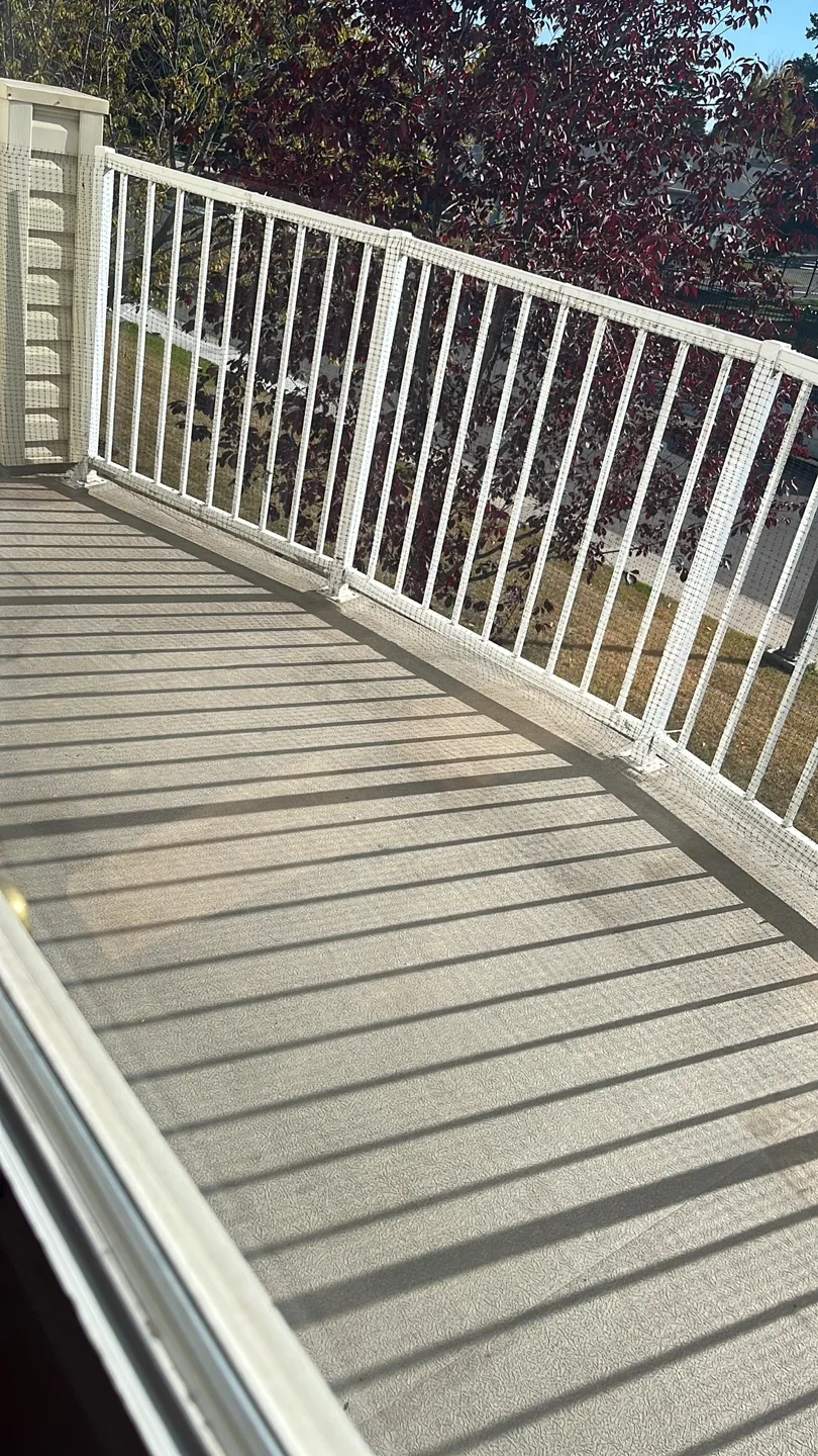 Town house for rent garage parking image indicator(5)