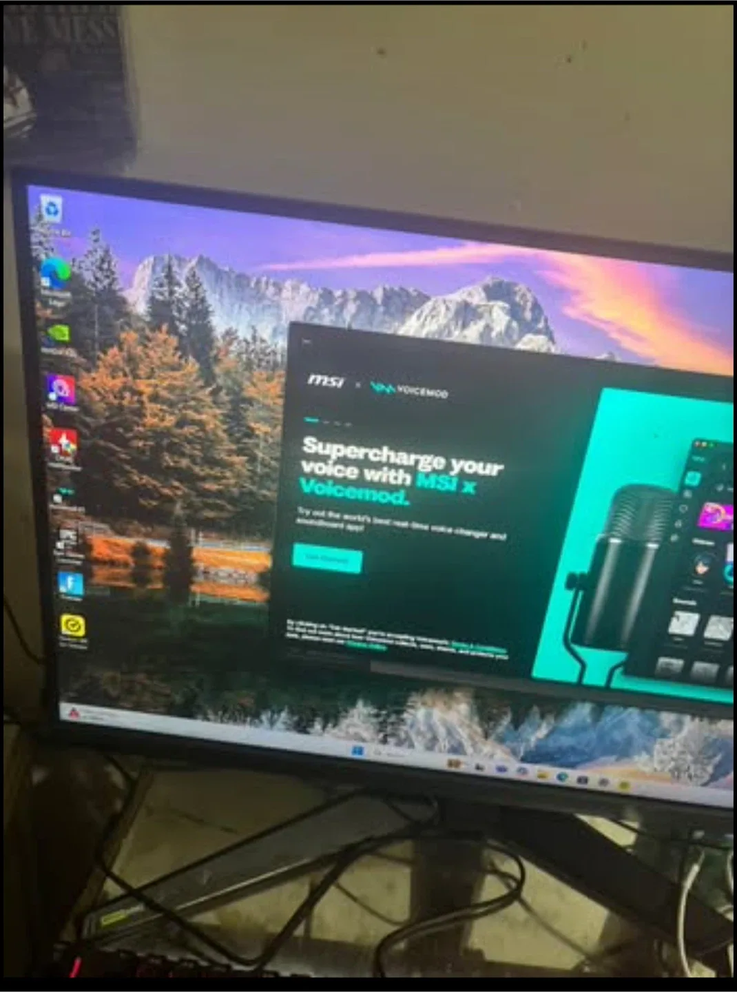 Custom RTX 5070 Gaming PC image indicator(4)