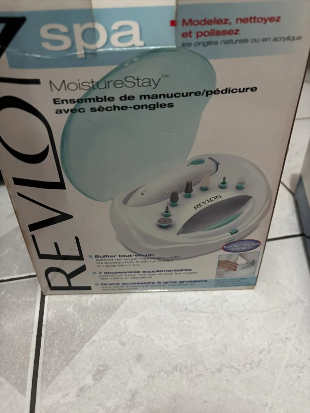 Glass Cake Stands, Deep Fryer, Candle Holders image indicator(6)