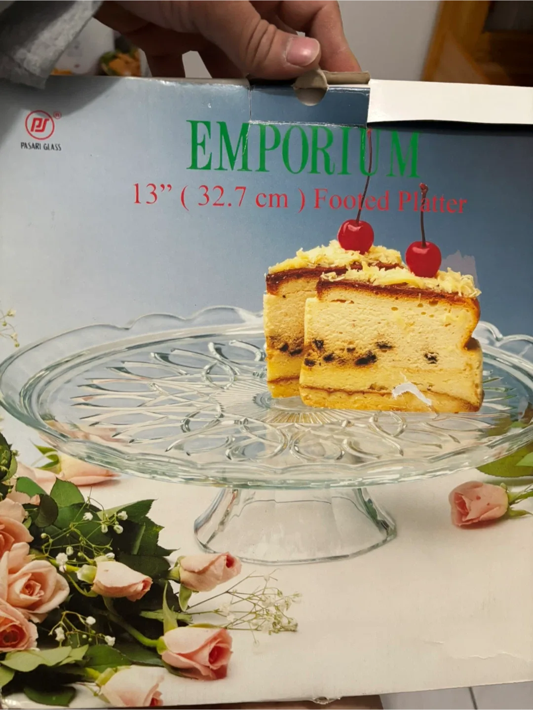 Glass Cake Stands, Deep Fryer, Candle Holders image indicator(4)