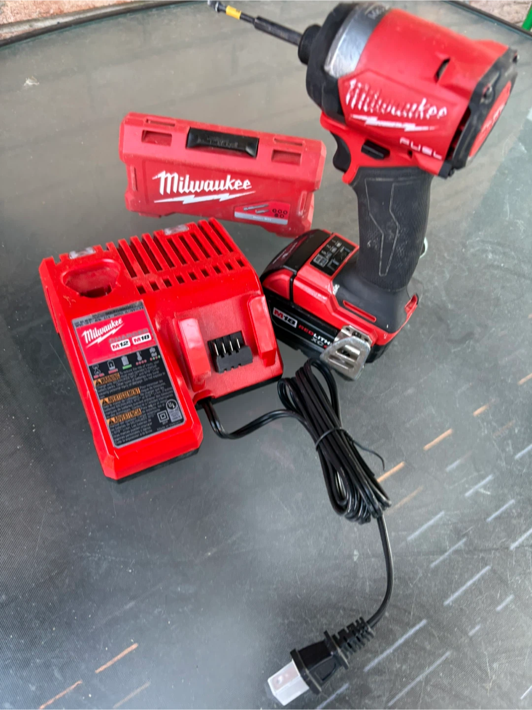 Milwaukee M18 FUEL Impact Driver Kit - photo 2