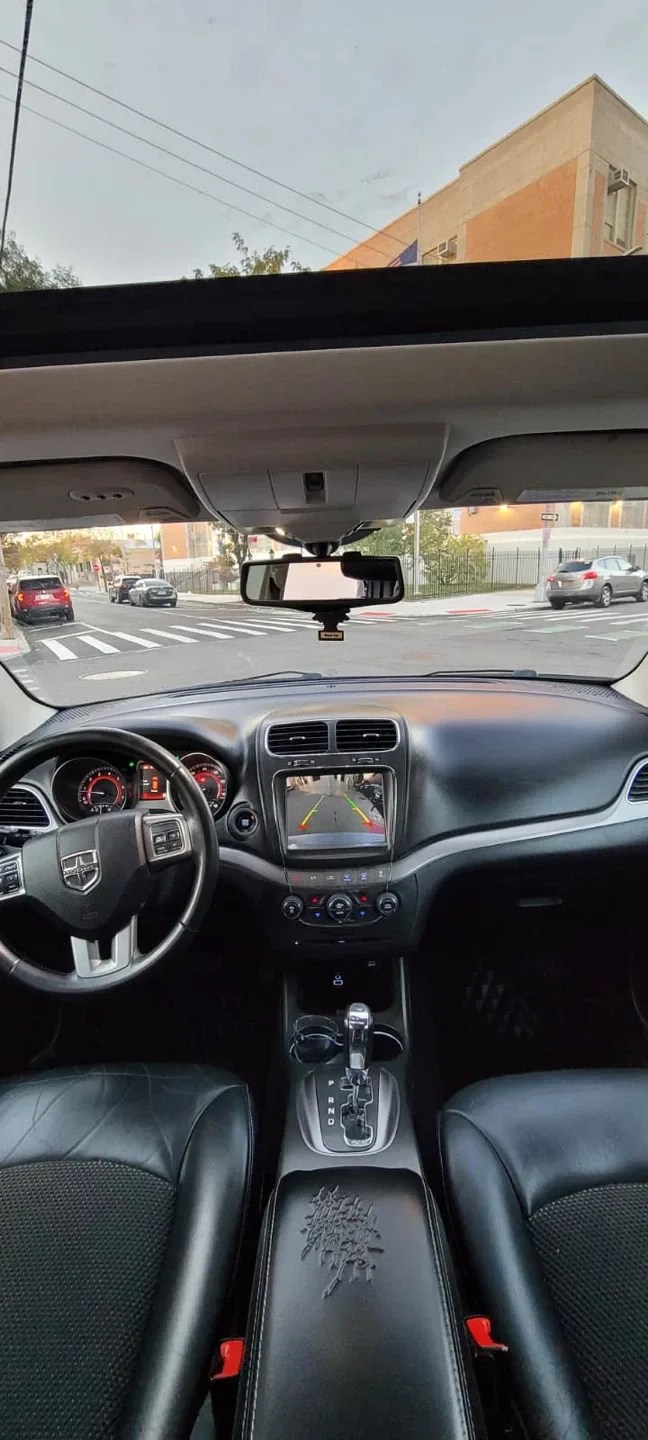 2017 Dodge Journey SUV - Silver image indicator(8)