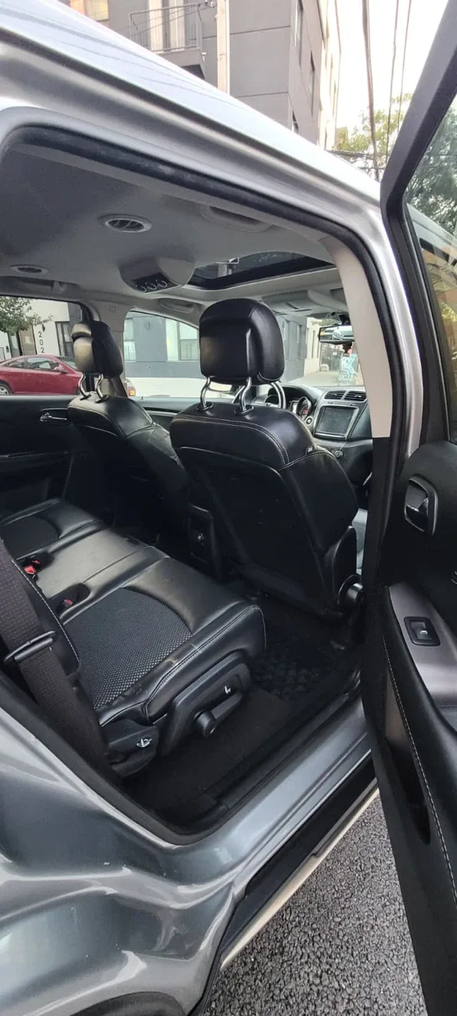 2017 Dodge Journey SUV - Silver image indicator(7)