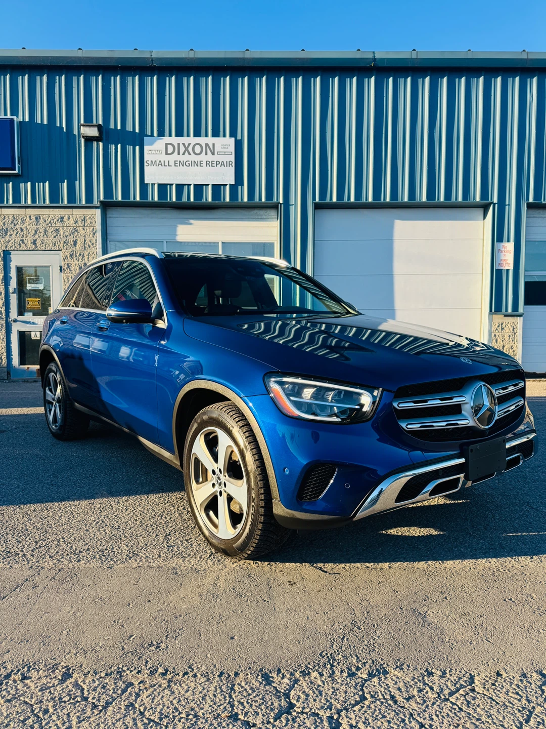 Mercedes-Benz GLC 300 Blue SUV