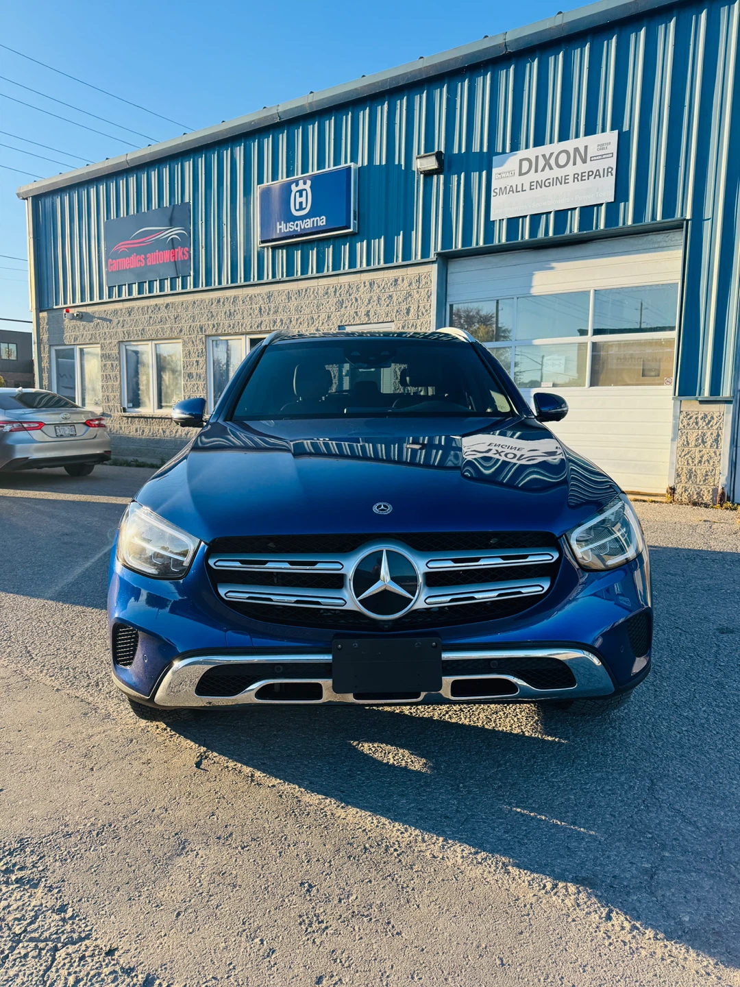 Mercedes-Benz GLC 300 Blue SUV - photo 2