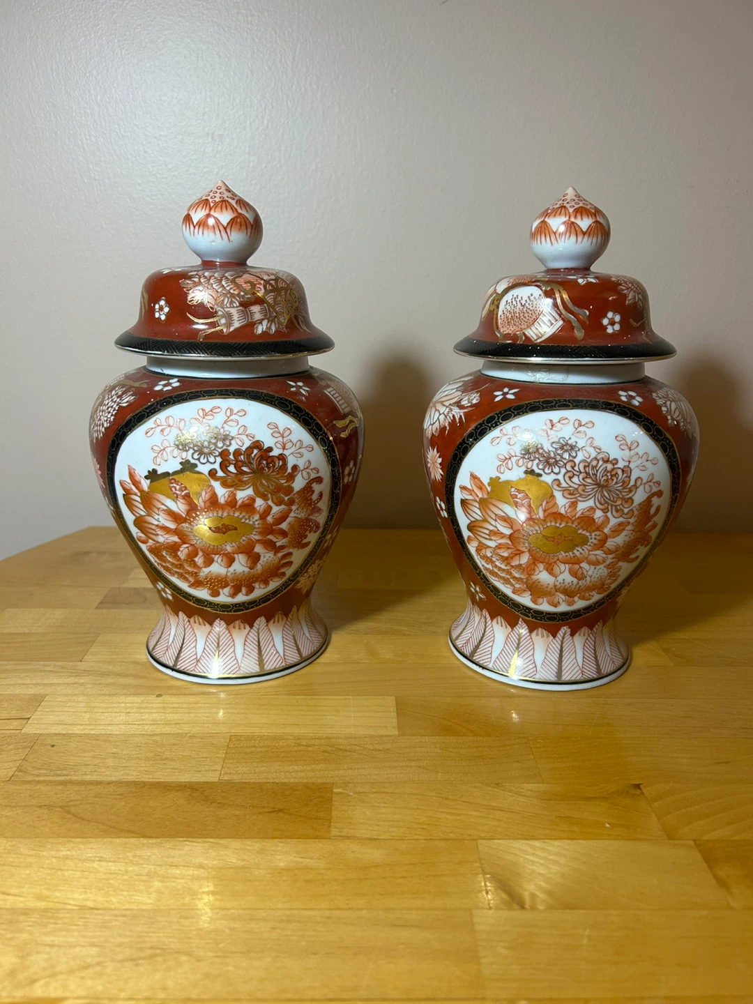 Pair of Decorative Vases - Macau
