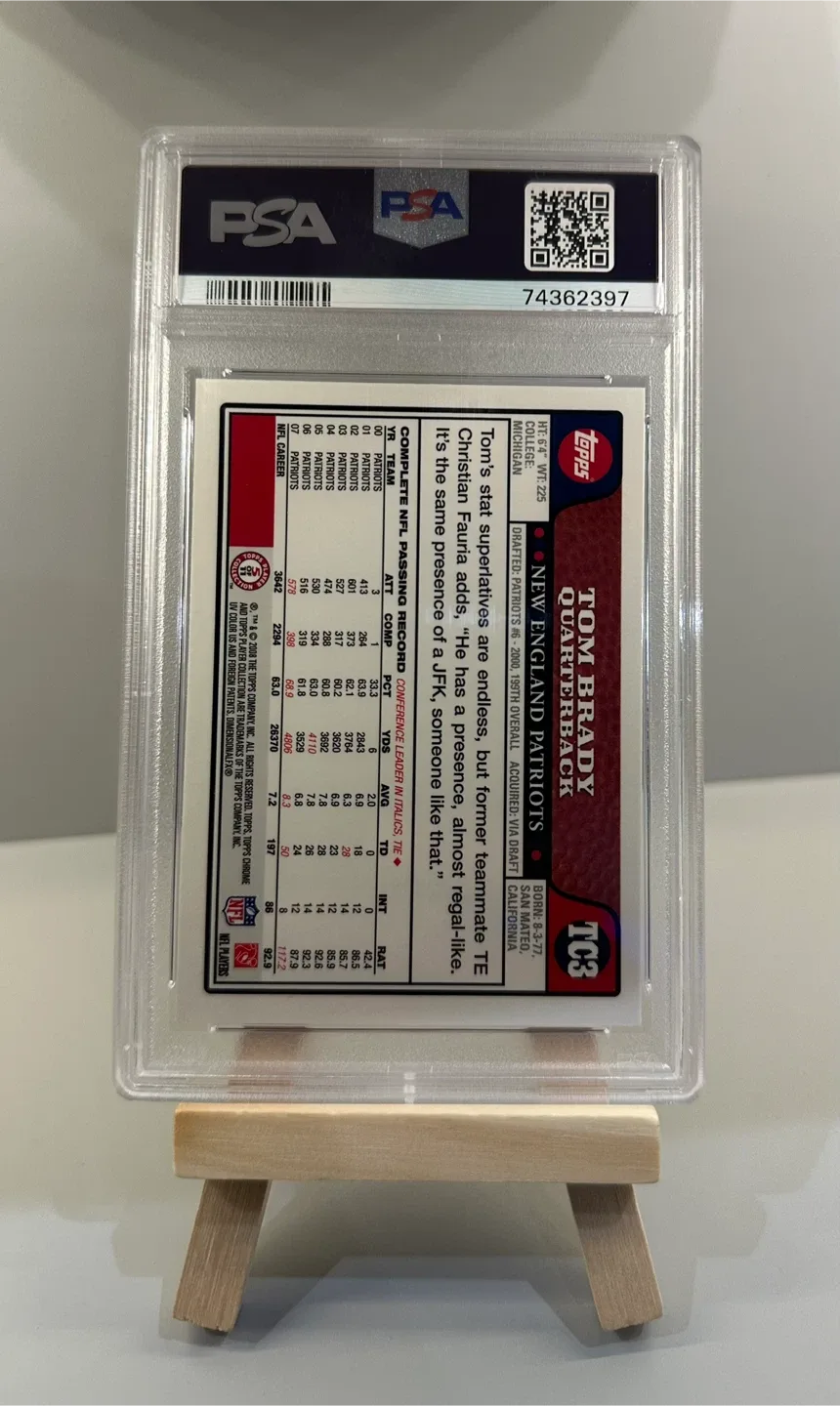 Tom Brady 2008 Topps Chrome #TC3 Football Card image indicator(2)