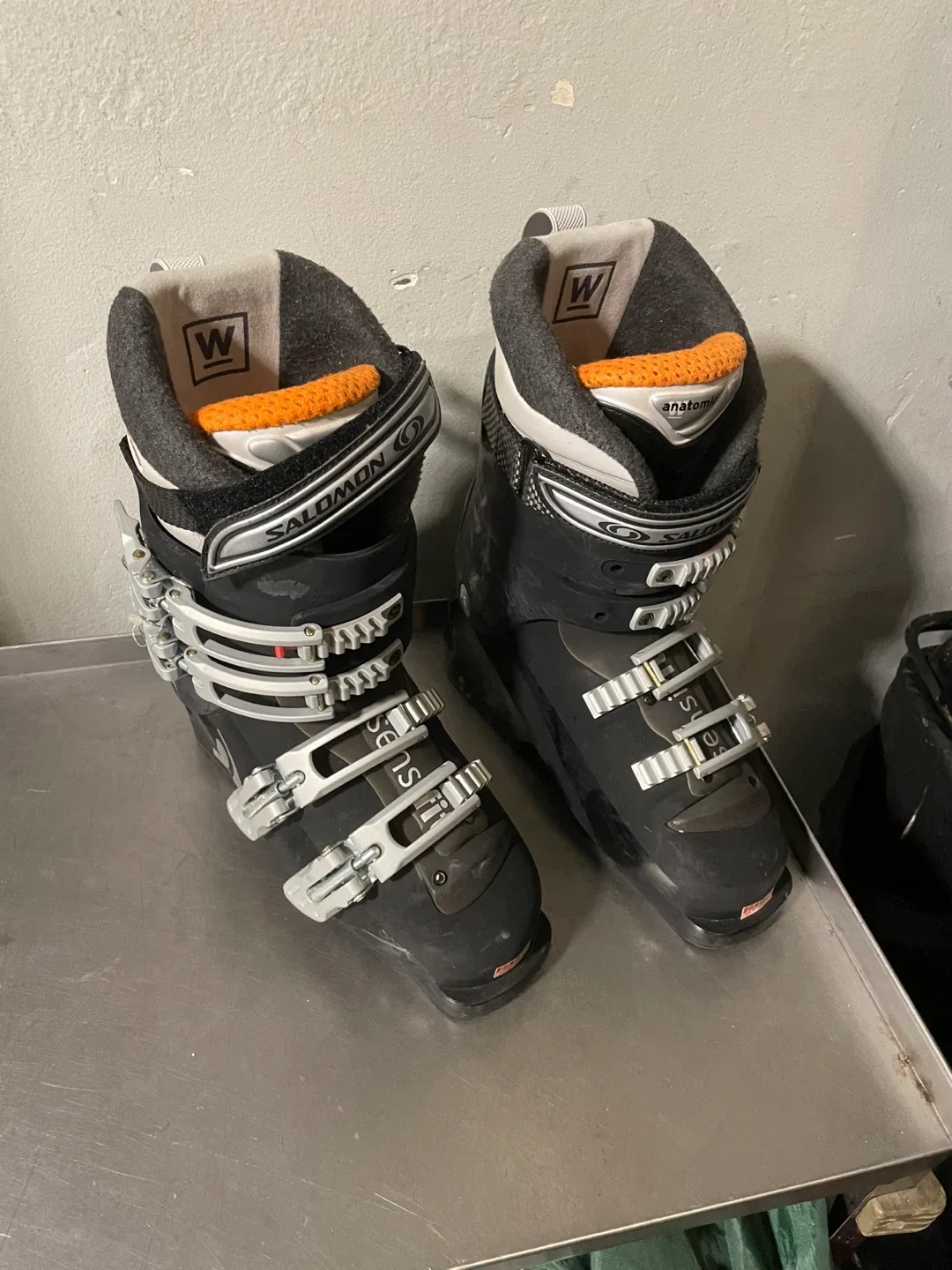 Solomon Perform 7.0 Ski boots size 6 1/2 USA image indicator(6)