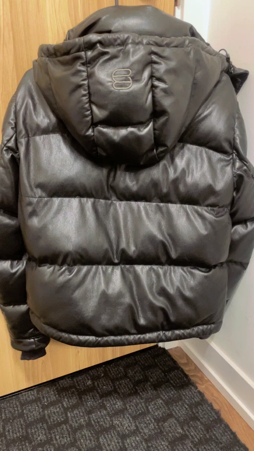 Aritzia The Super Puff Vegan Leather XS image indicator(5)