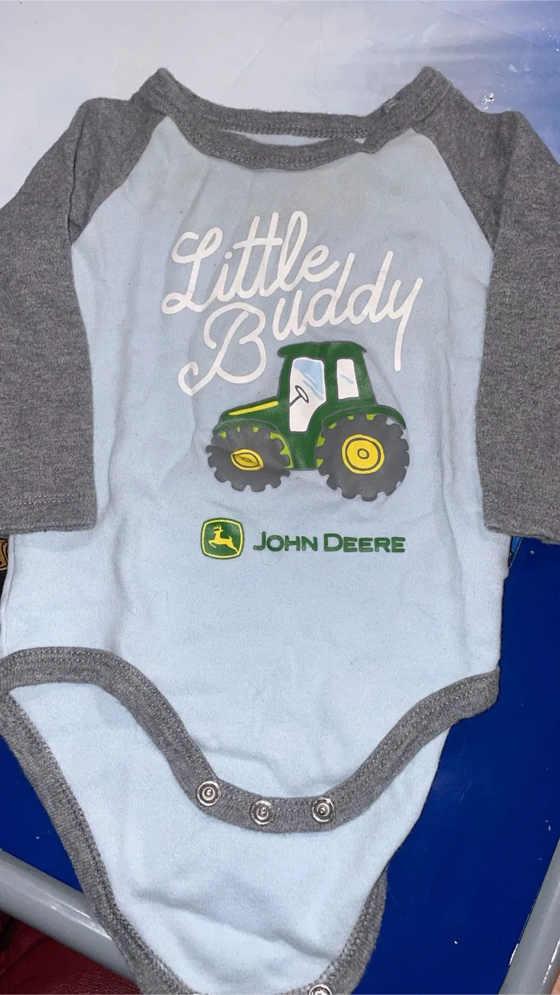 Baby Clothes Bundle image indicator(7)