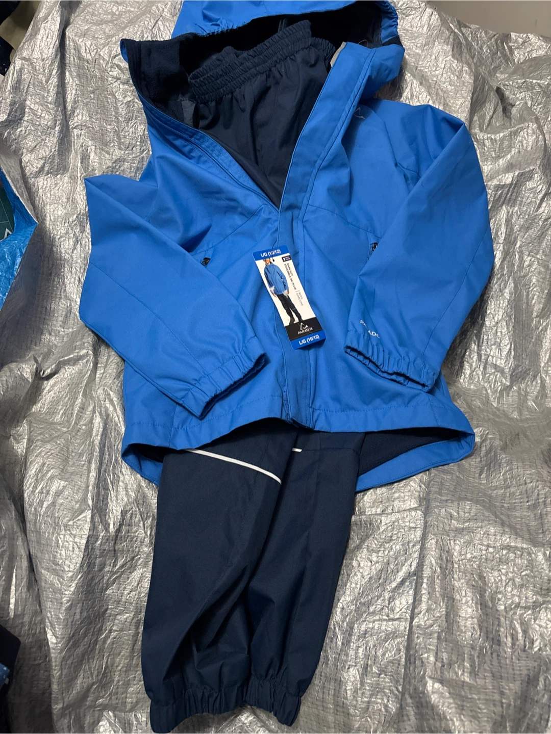 Paradox Boys Rain Suit - Size L/G (10/12)
