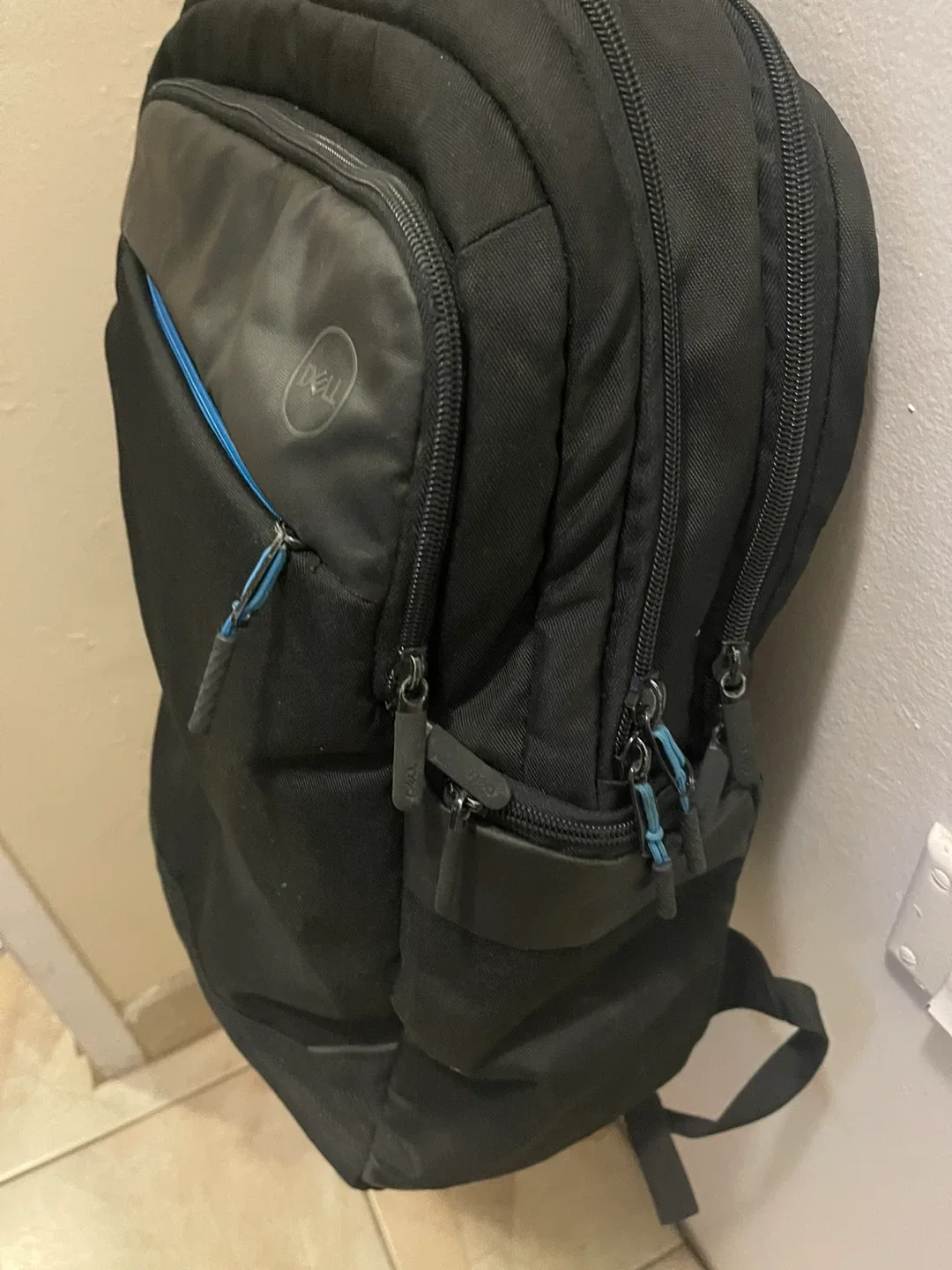 Dell Black Laptop Backpack image indicator(3)