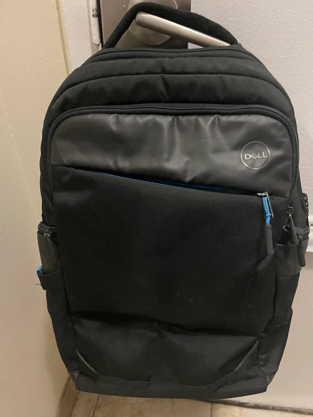 Dell Black Laptop Backpack thumbnail