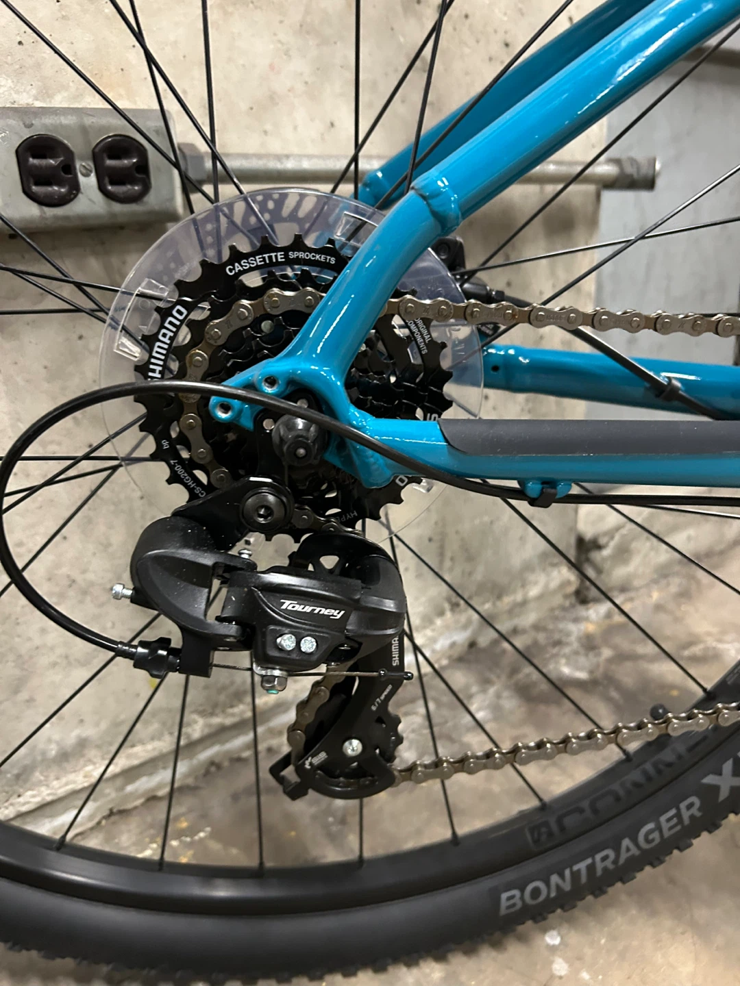 Trek Marlin 5 -21 Speed Men’s Mountain Bike - Blue - photo 5